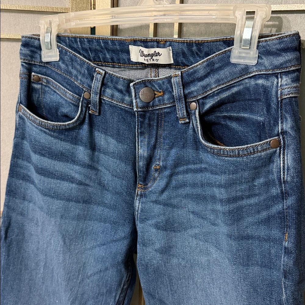 Wrangler RETRO, mid rise bootcut jeans, 28x31.5 per measurements - Picture 2 of 6